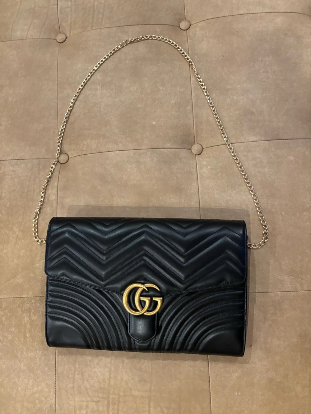 Gucci Black Quilted Leather Large Clutch with Gold GG Chain Strap Attachment